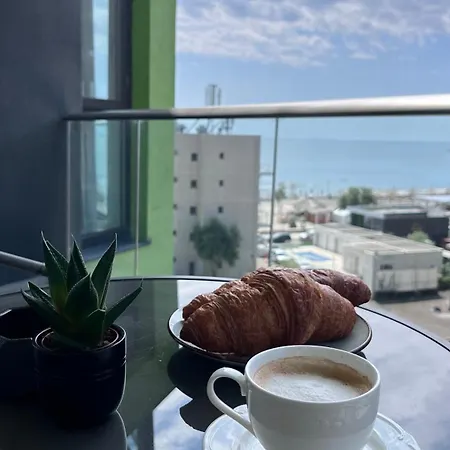 Apartment Sea Vibes 77, Alezzi *